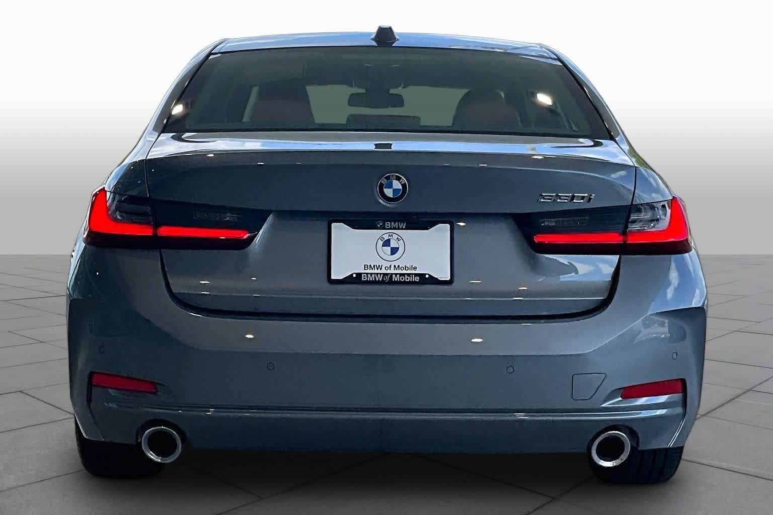 Used 2026 BMW 330i Sedan RWD image 4