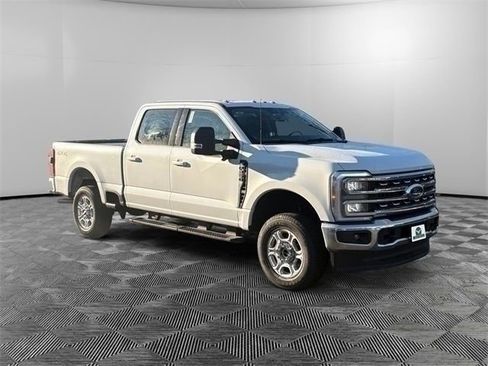 New 2026 Ford F250 XLT w/ XLT Premium Package image 7