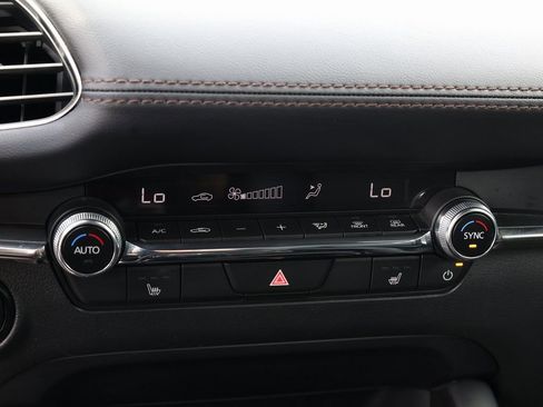 Certified 2024 MAZDA MAZDA3 s image 27