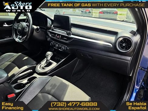 Used 2021 Kia Forte GT-Line FWD image 23