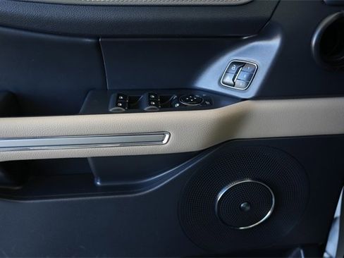 Used 2024 Ford Expedition Max Limited image 15