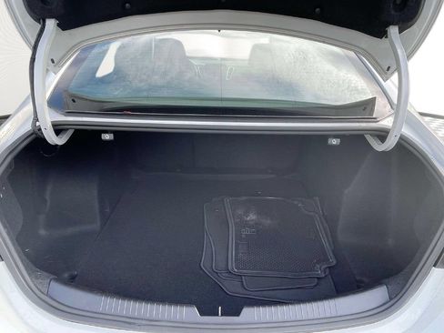 Used 2023 Chevrolet Malibu LS w/ Driver Confidence Package FWD image 9