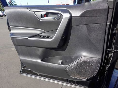 Certified 2022 Toyota RAV4 XLE Premium image 27