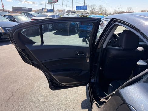 Used 2016 Acura ILX FWD image 33
