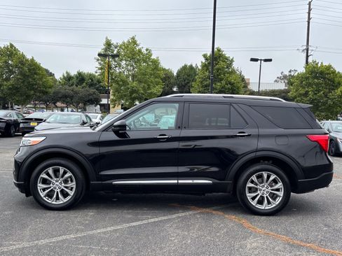 Used 2024 Ford Explorer Limited AWD/4WD image 6