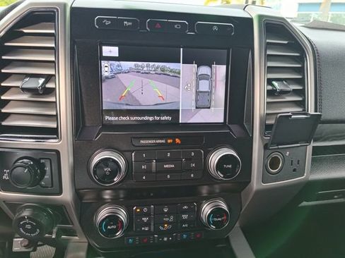 Certified 2020 Ford F150 Platinum w/ Equipment Group 701A Luxury AWD/4WD image 31