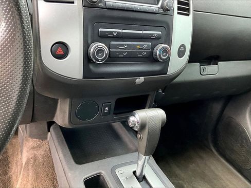 Used 2015 Nissan Frontier SV image 32