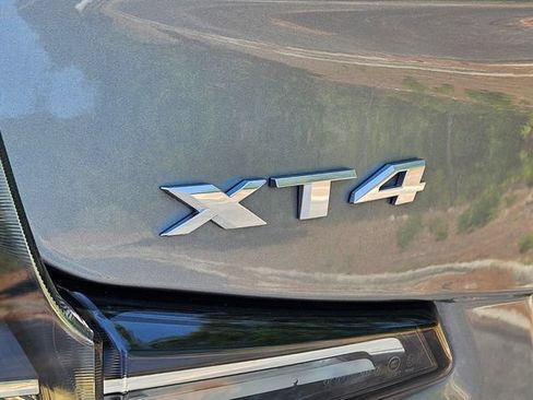 Used 2023 Cadillac XT4 Sport FWD image 16