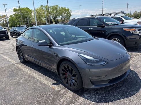 Used 2023 Tesla Model 3 Performance AWD/4WD image 3