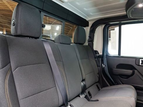 New 2026 Jeep Gladiator Willys image 28