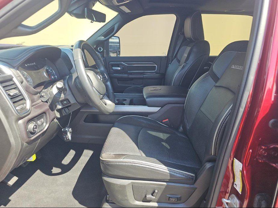 Used 2024 RAM 2500 Laramie w/ Night Edition AWD/4WD image 7
