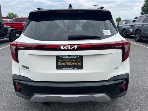 Used 2025 Kia Seltos SX image 39