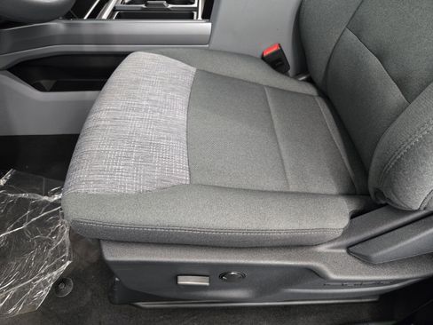 New 2026 Ford F250 XLT w/ XLT Premium Package image 33