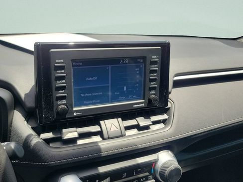 Certified 2020 Toyota RAV4 LE FWD image 13