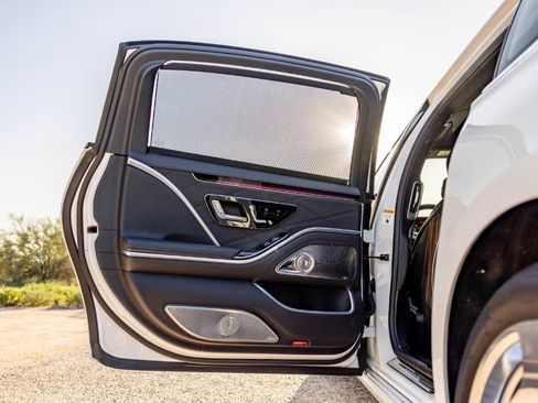 Used 2023 Mercedes-Benz Maybach S 580 S 580 4MATIC image 30