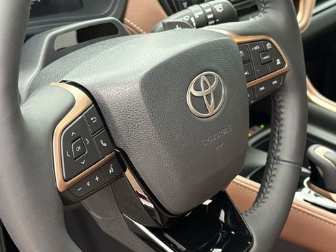 New 2026 Toyota Grand Highlander AWD Hybrid image 29