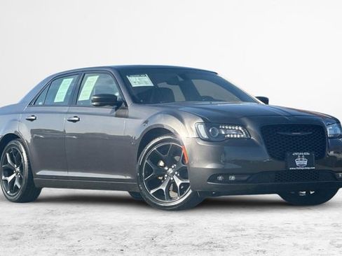 Used 2023 Chrysler 300 S image 2