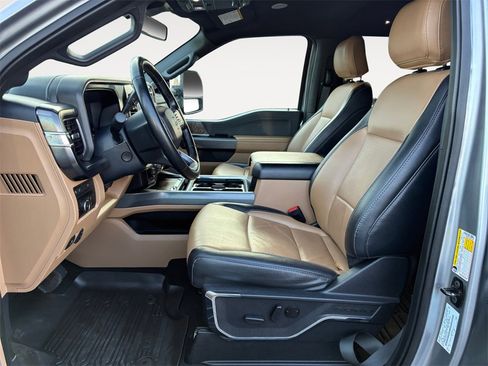 Used 2024 Ford F350 Lariat w/ Lariat Ultimate Package image 9