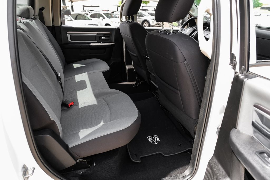Used 2022 RAM 1500 Classic SLT RWD image 34