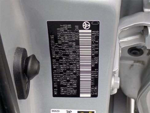 Used 2024 Toyota Corolla LE image 37