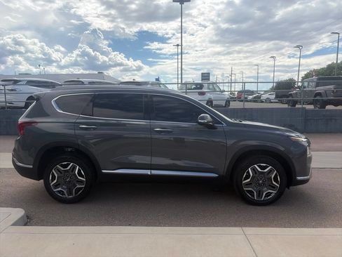Used 2021 Hyundai Santa Fe Limited AWD/4WD image 4