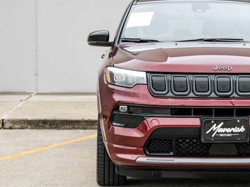 Used 2022 Jeep Compass High Altitude AWD/4WD image 48