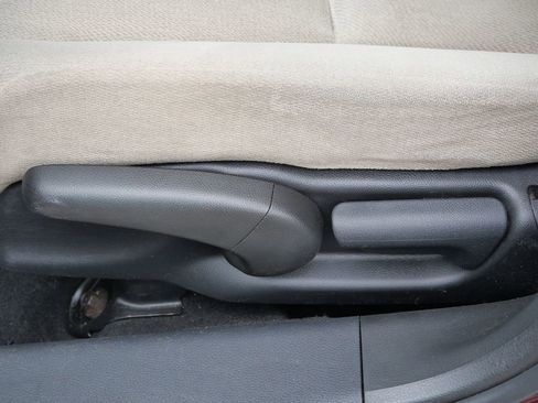 Used 2013 Honda Accord LX image 31