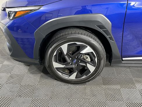 Used 2025 Subaru Crosstrek 2.5i Limited AWD/4WD image 11
