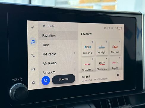 Certified 2025 Toyota RAV4 LE image 18