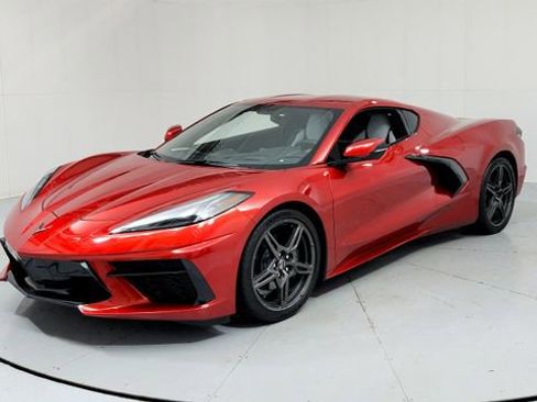 Certified 2021 Chevrolet Corvette Stingray Preferred Cpe w/ Battery Protection Package image 1