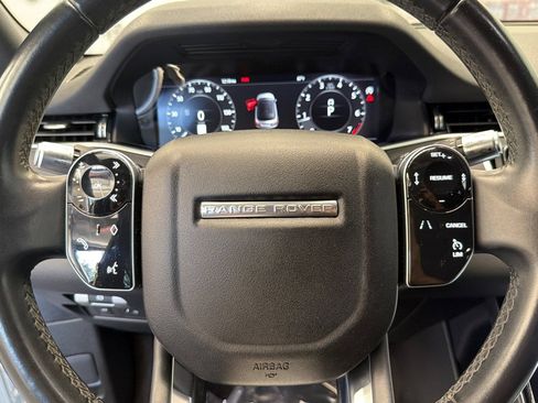Used 2020 Land Rover Range Rover Evoque SE AWD/4WD image 11