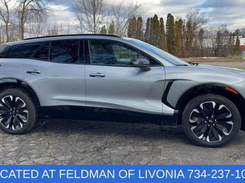 Certified 2024 Chevrolet Blazer EV RS image 9