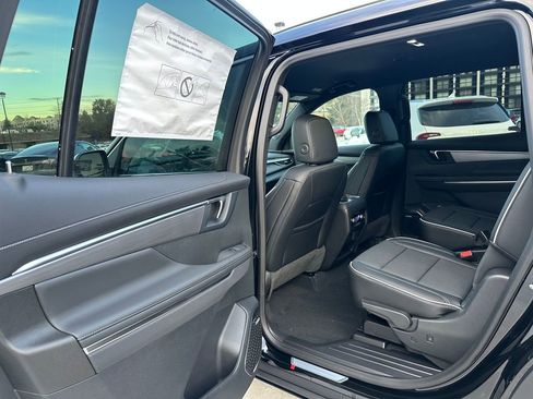 New 2026 Buick Enclave Preferred w/ Power Package image 16