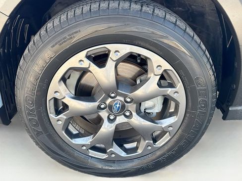 Used 2023 Subaru Crosstrek 2.5i Sport AWD/4WD image 38