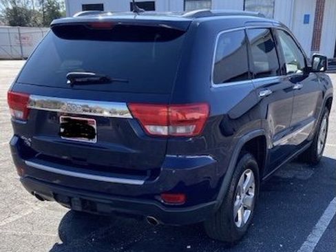 Used 2012 Jeep Grand Cherokee Overland image 10