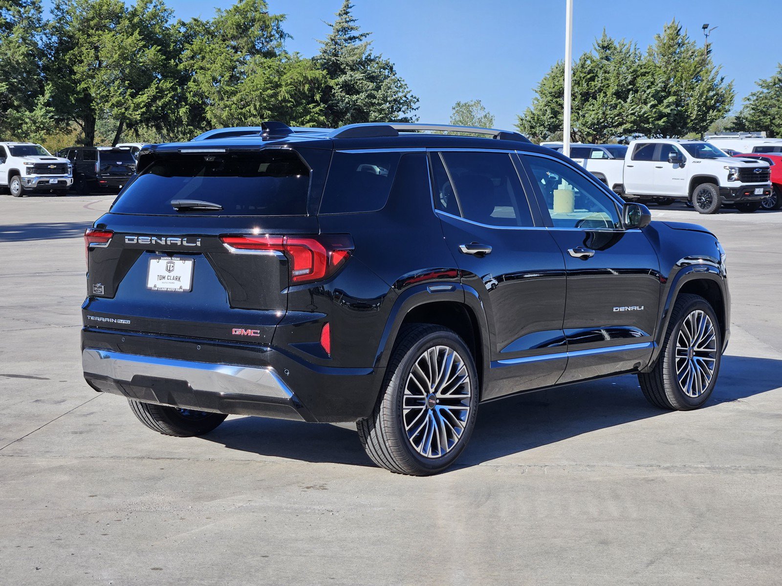 New 2027 GMC Terrain Denali AWD/4WD image 4