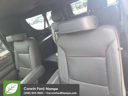 Used 2021 Chevrolet Suburban High Country AWD/4WD image 10