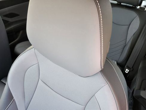 New 2026 Volkswagen Tiguan SE AWD/4WD image 6