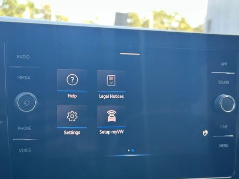 New 2026 Volkswagen Taos SE image 17