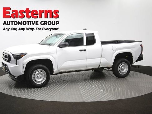 Used 2025 Toyota Tacoma SR RWD image 54