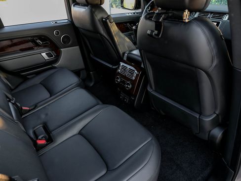 Used 2021 Land Rover Range Rover P525 Westminster Edition image 40