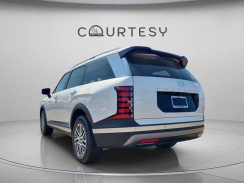 New 2026 Hyundai Palisade SEL image 2