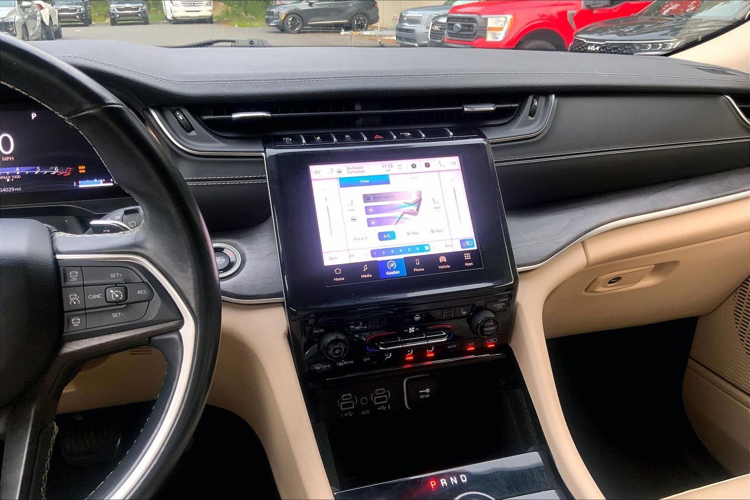 Used 2021 Jeep Grand Cherokee L Limited AWD/4WD image 8