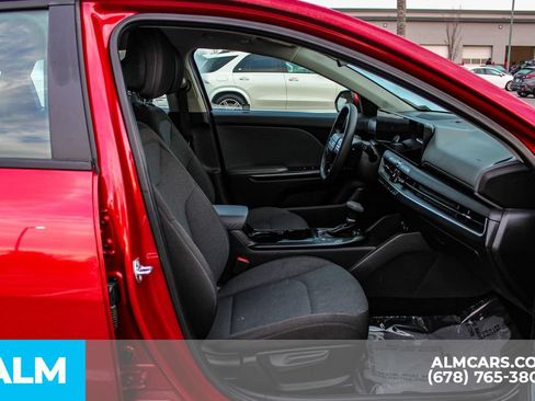 Used 2025 Kia K4 FWD image 15
