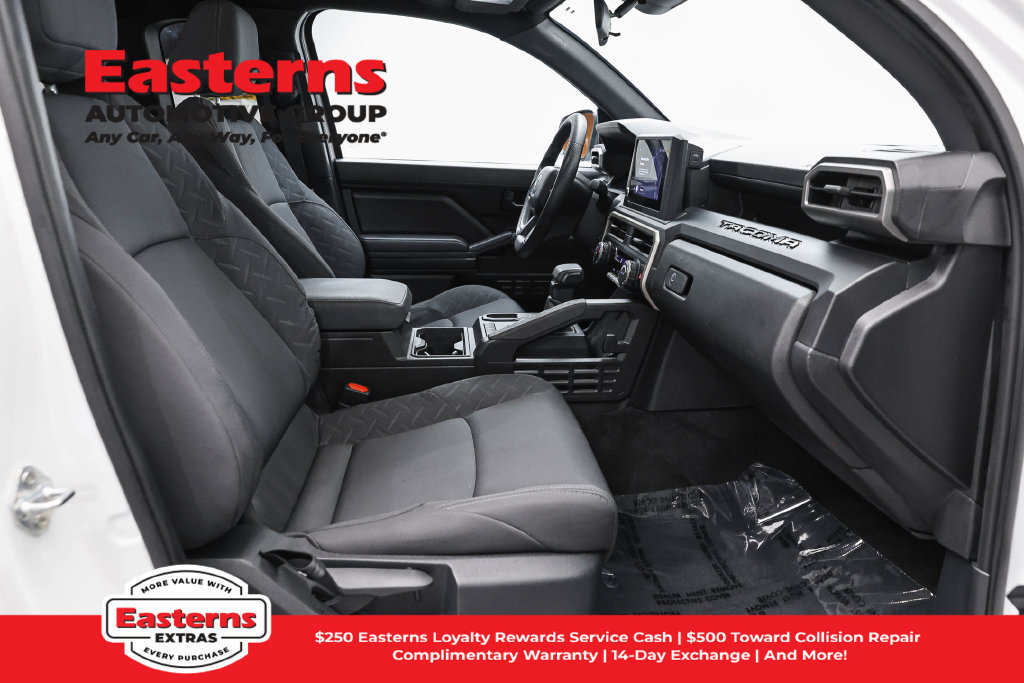 Used 2024 Toyota Tacoma SR RWD image 21