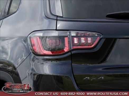 New 2026 Jeep Compass Latitude AWD/4WD image 10