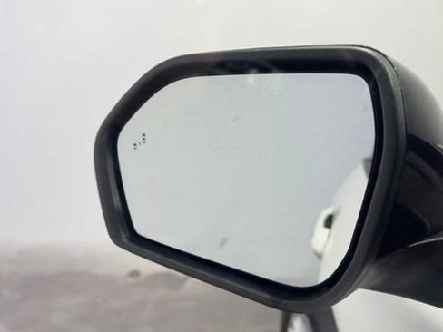 Used 2020 Ford Explorer Limited w/ Hybrid Equipment Group 310A RWD image 11
