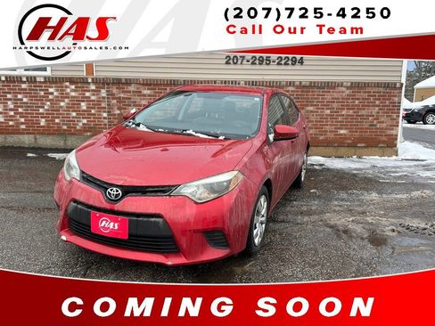 Used 2014 Toyota Corolla LE image 1