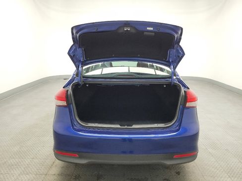 Used 2018 Kia Forte LX w/ LX Rear Camera Package image 29