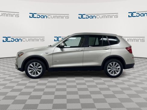 Used 2017 BMW X3 xDrive28i image 5